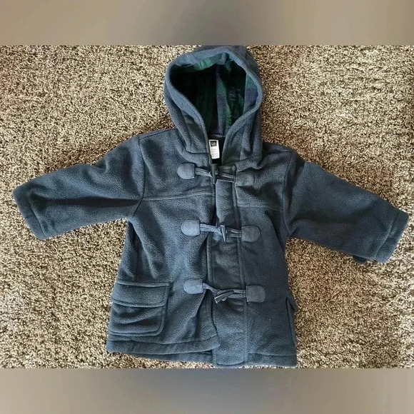 GAP 18-24 month navy coat with buttons and green plaid interior - Picture 1 of 4
